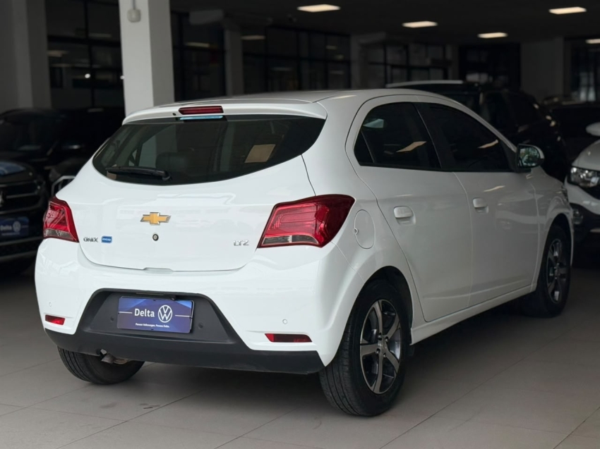 chevrolet onix 1.4 mpfi ltz 8v flex 4p automatico 201815