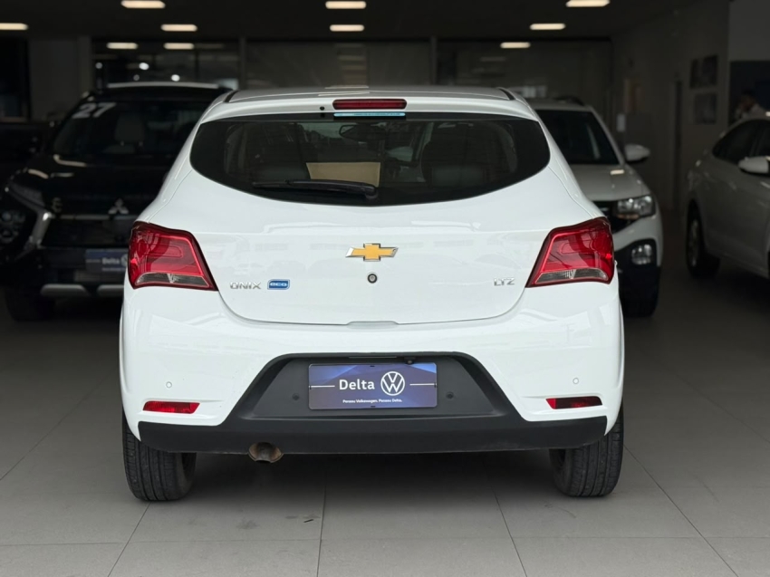 chevrolet onix 1.4 mpfi ltz 8v flex 4p automatico 201816