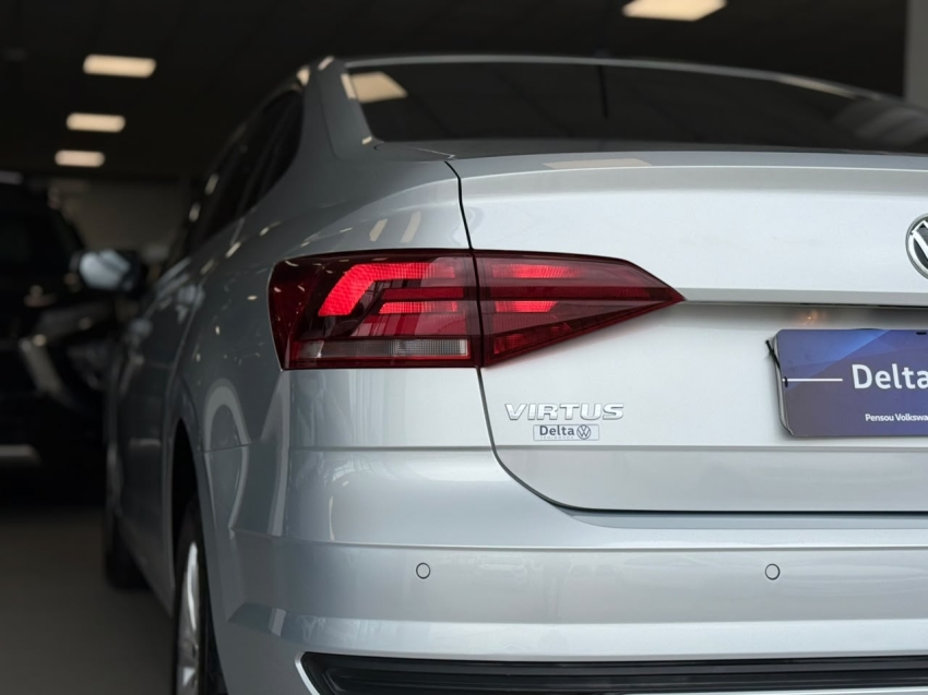 volkswagen virtus 1.0 200 tsi comfortline automatico flex 4p 201818