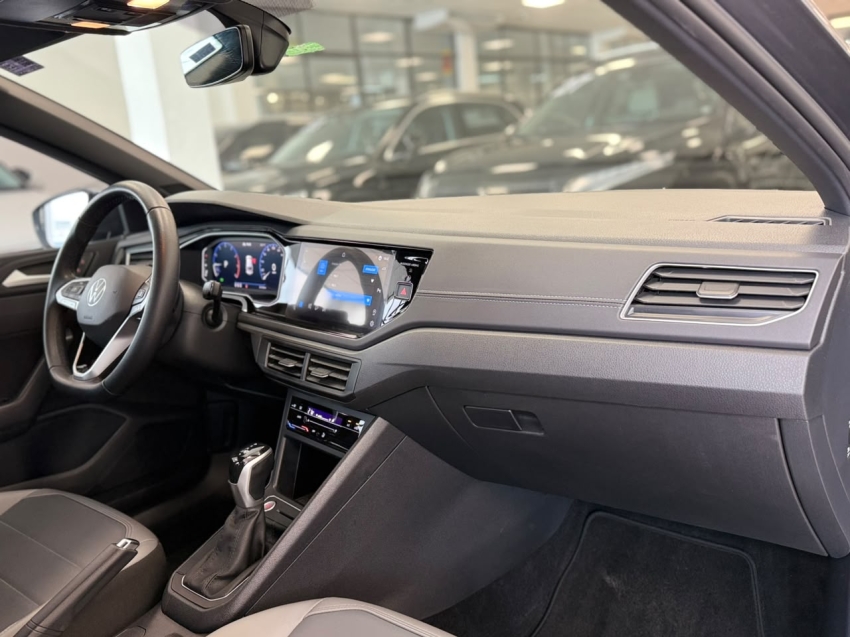 volkswagen nivus 1.0 200 tsi total flex highline automatico 4p 20249