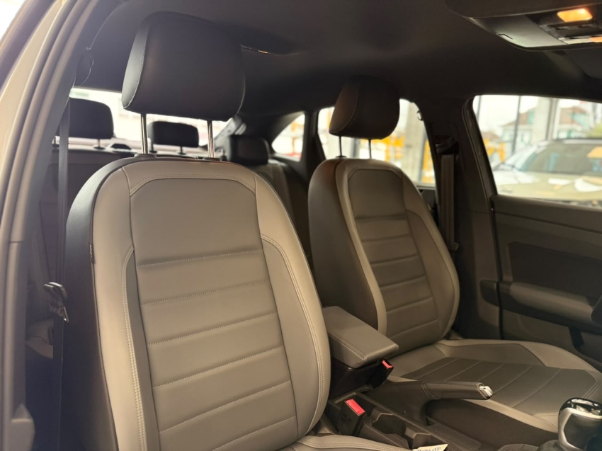 volkswagen nivus 1.0 200 tsi total flex highline automatico 4p 202412