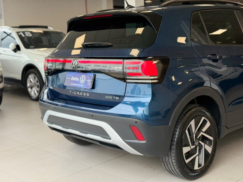 volkswagen t-cross 1.0 200 tsi total flex comfortline automatico 4p 202617