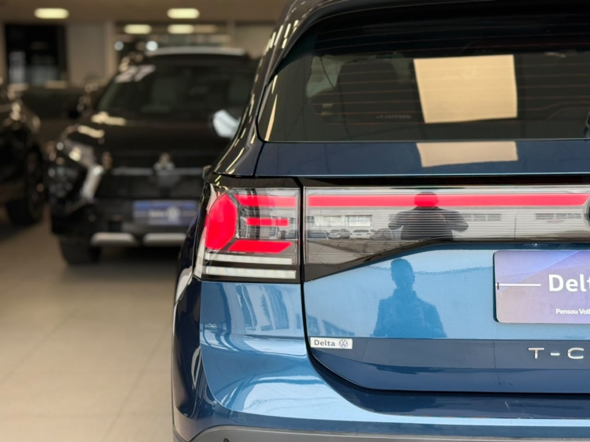 volkswagen t-cross 1.0 200 tsi total flex comfortline automatico 4p 202616
