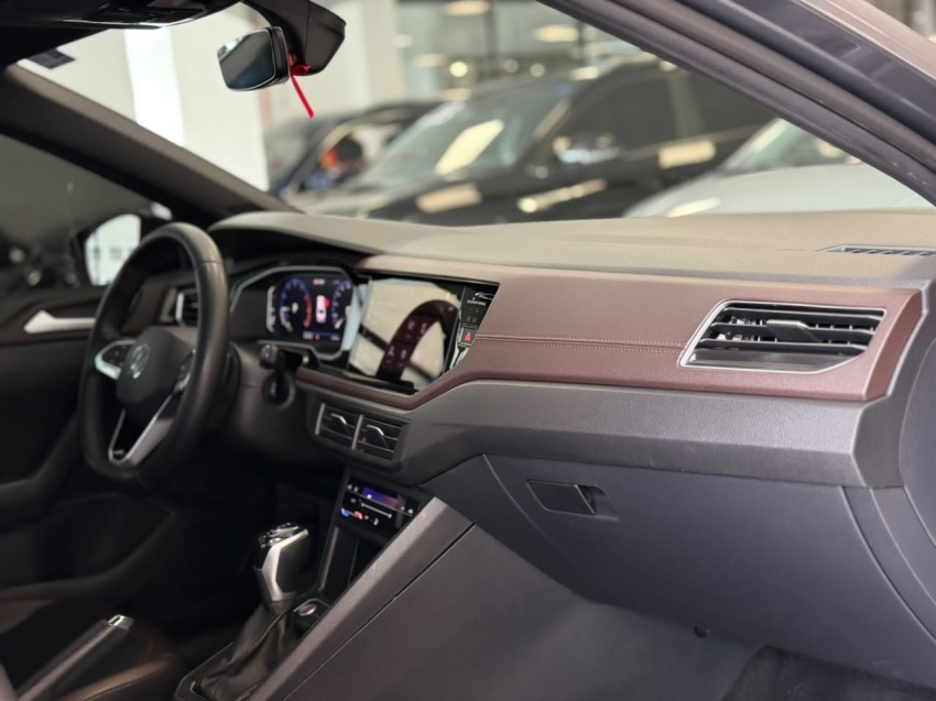 volkswagen virtus 1.0 200 tsi highline automatico flex 4p 202411