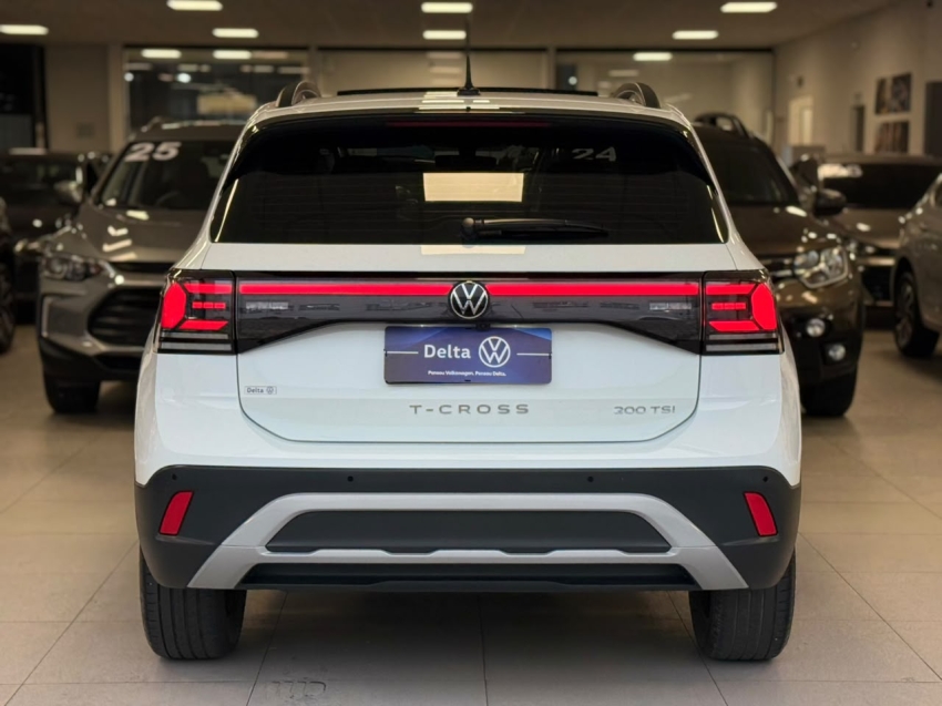 volkswagen t-cross 1.0 200 tsi total flex comfortline automatico 4p 202516