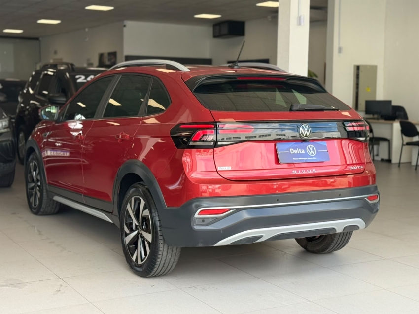 volkswagen nivus 1.0 200 tsi total flex highline automatico 4p 202315