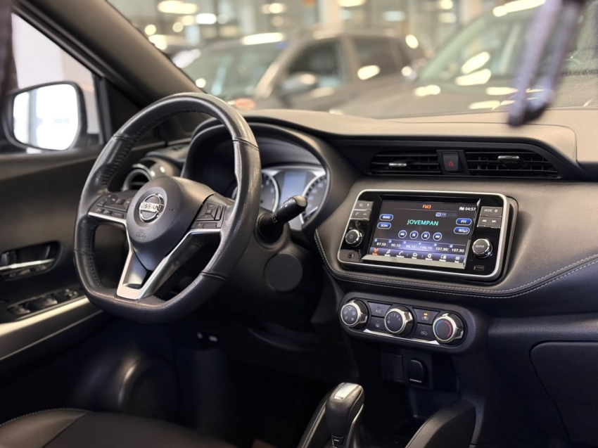 nissan kicks 1.6 16v flexstart sv 4p xtronic flex automatico 202012