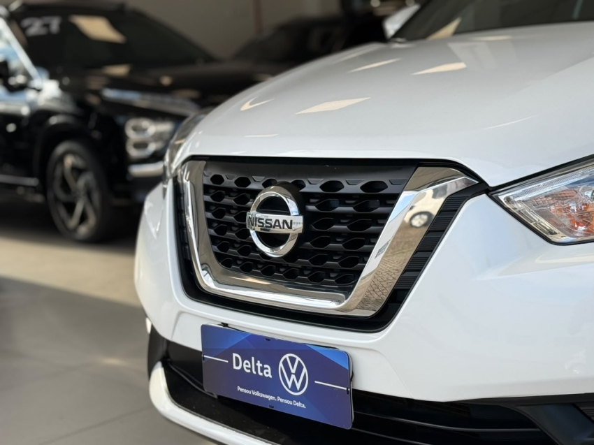 nissan kicks 1.6 16v flexstart sv 4p xtronic flex automatico 20204