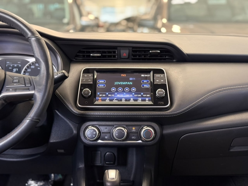 nissan kicks 1.6 16v flexstart sv 4p xtronic flex automatico 202010