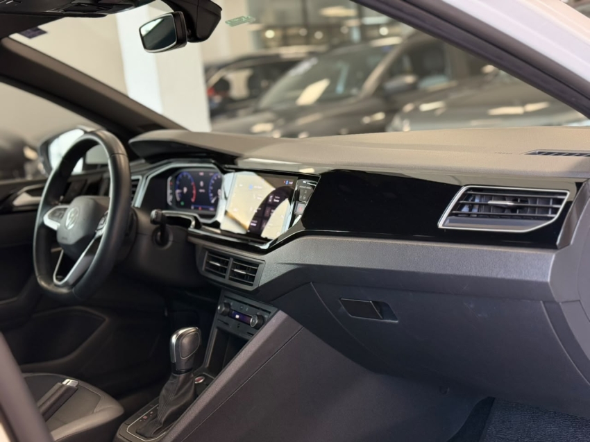 volkswagen nivus 1.0 200 tsi total flex highline automatico 4p 202111
