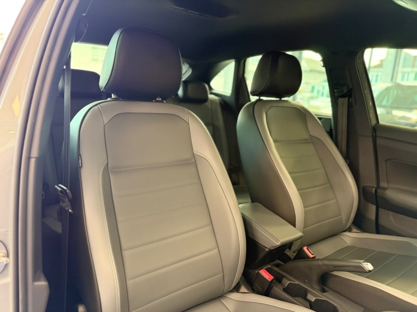 volkswagen nivus 1.0 200 tsi total flex highline automatico 4p 202313