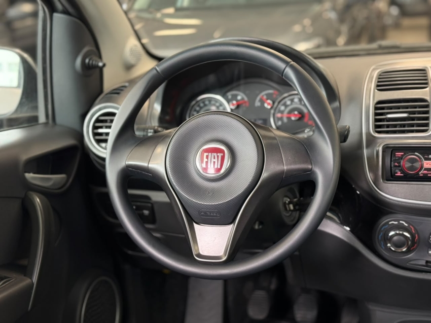 fiat palio 1.0 mpi attractive 8v flex 4p manual 20178