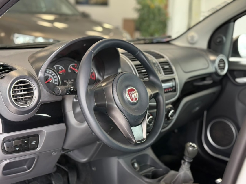 fiat palio 1.0 mpi attractive 8v flex 4p manual 20176