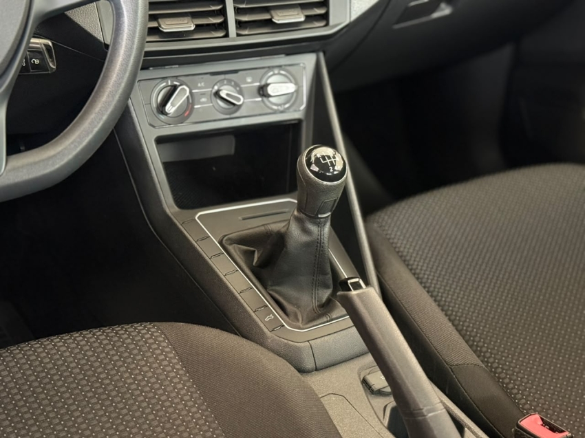 volkswagen polo 1.0 mpi total flex manual 4p 202110