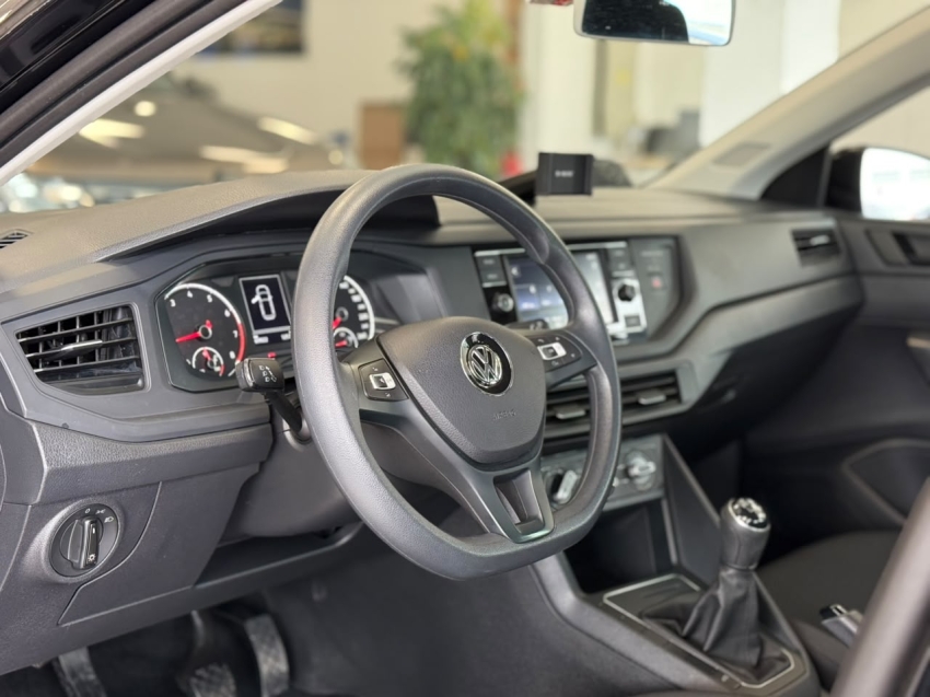 volkswagen polo 1.0 mpi total flex manual 4p 20215