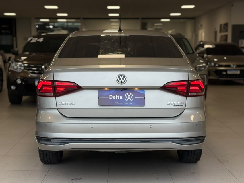 volkswagen virtus 1.0 200 tsi comfortline automatico flex 4p 201917