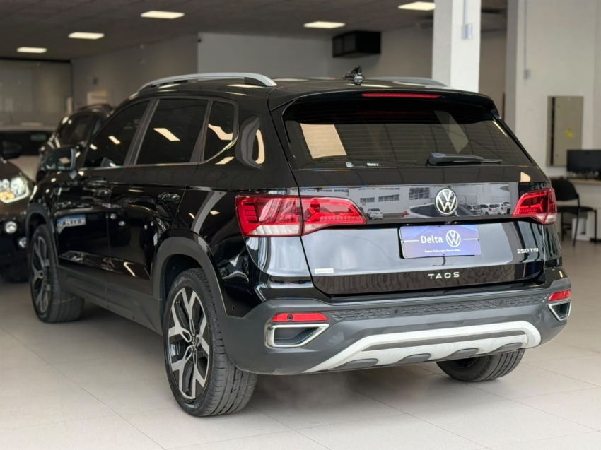 volkswagen taos 1.4 250 tsi total flex highline automatico 4p 202317