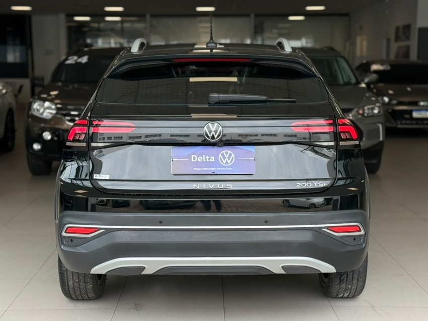 volkswagen nivus 1.0 200 tsi total flex highline automatico 4p 202215