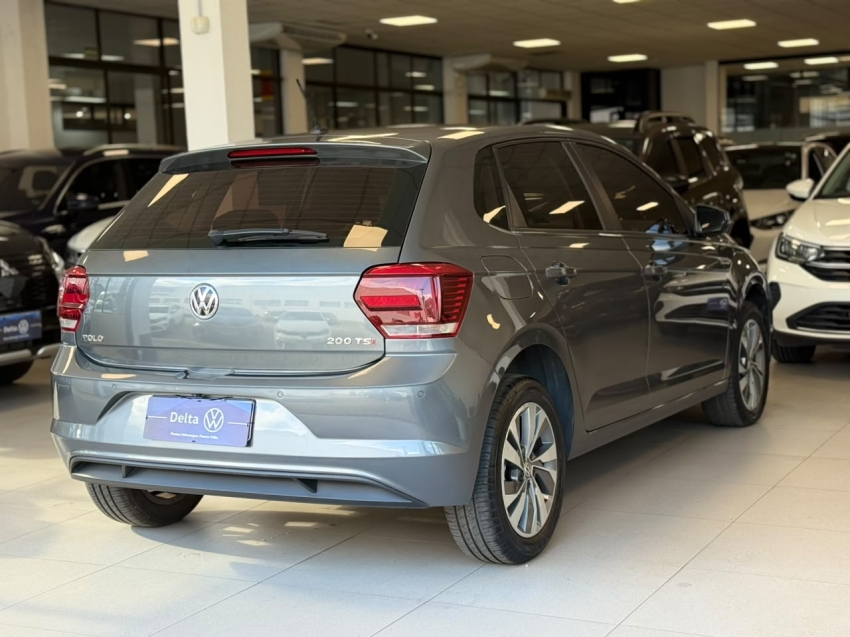 volkswagen polo 1.0 200 tsi comfortline automatico flex 4p 202017