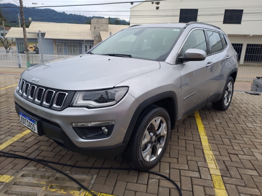 jeep compass 2.0 16v diesel longitude 4x4 automatico 4p 2020