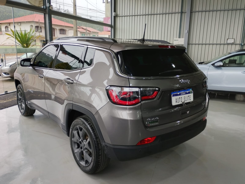 jeep compass 2.0 16v diesel longitude 4x4 automatico 4p 20213