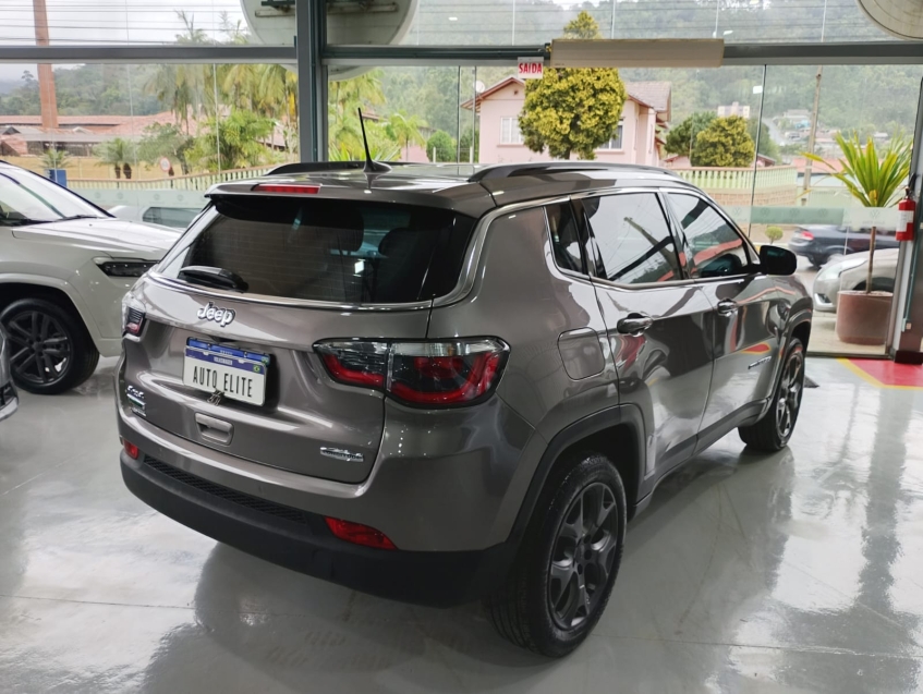 jeep compass 2.0 16v diesel longitude 4x4 automatico 4p 20211