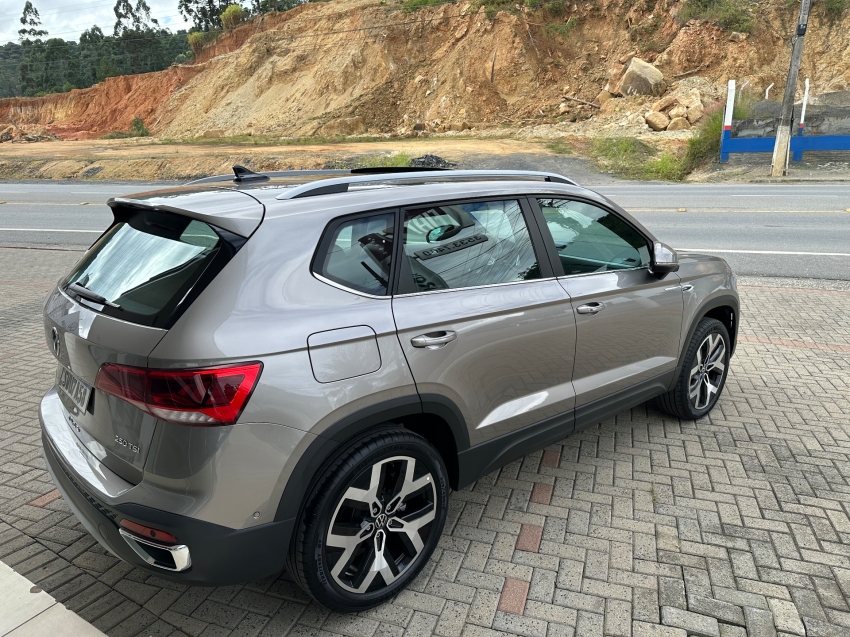volkswagen taos 1.4 250 tsi total flex highline automatico 4p 2023