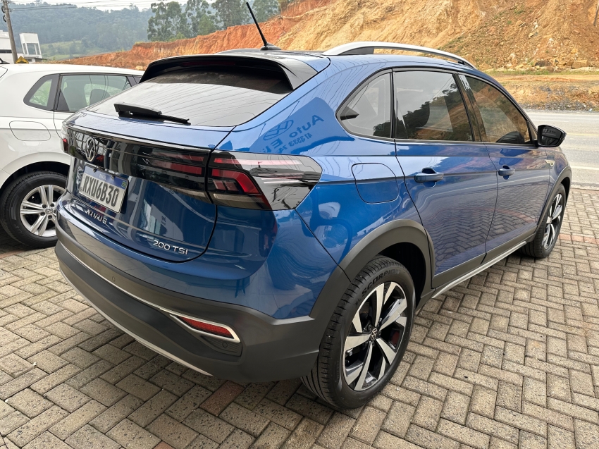 volkswagen nivus 1.0 200 tsi total flex highline automatico 4p 2023