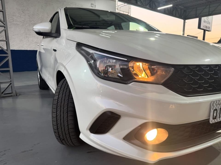 fiat argo 1.3 firefly flex drive gsr 4p semiautomatico 2018