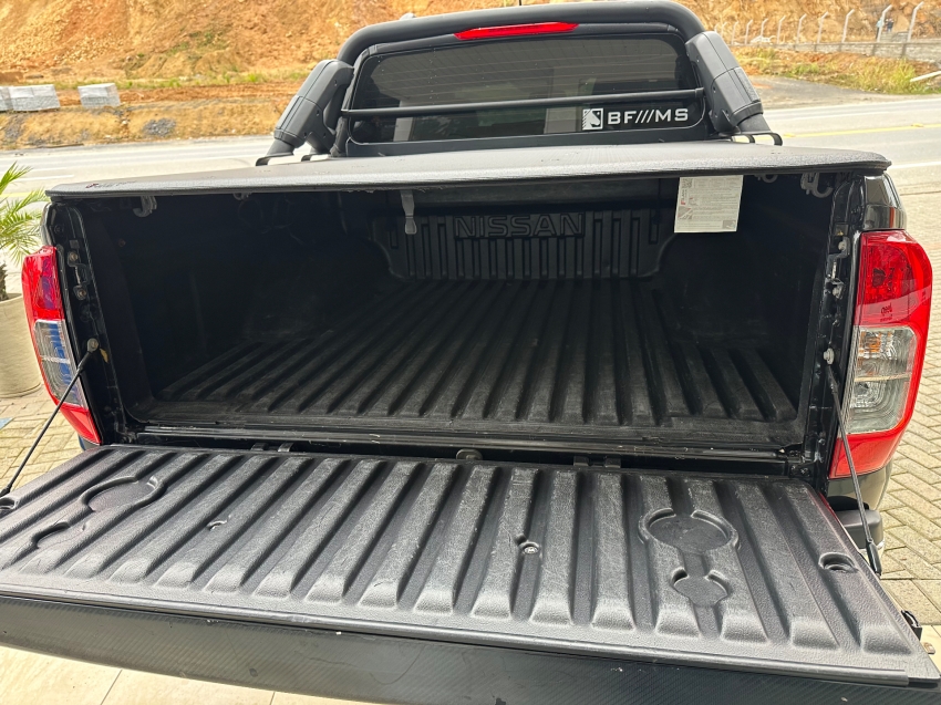 nissan frontier 2.3 16v turbo diesel xe cd 4x4 automatico 4p 2019