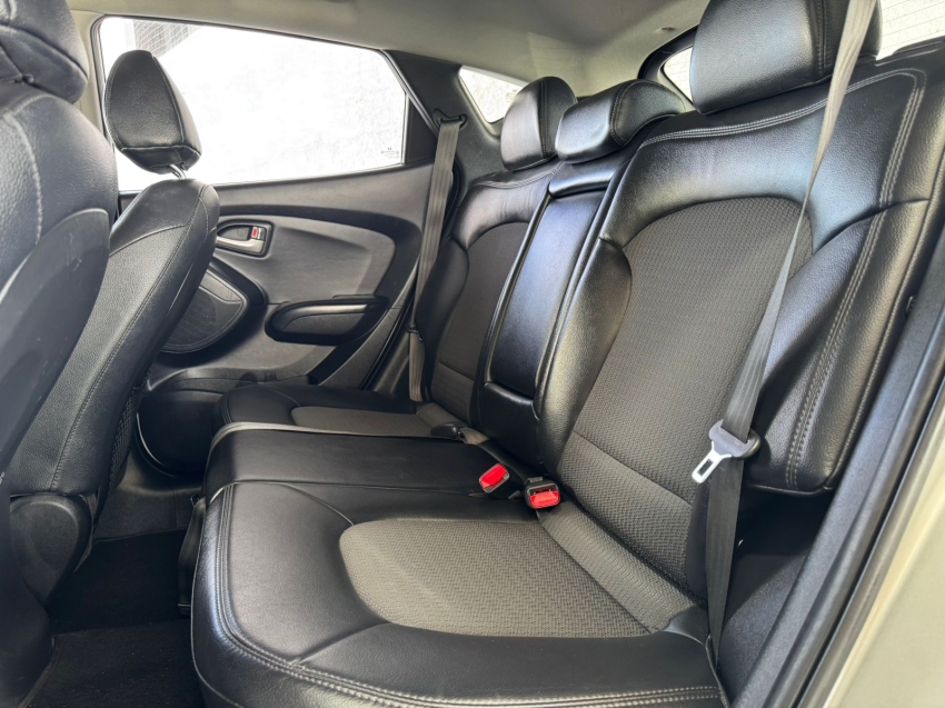 hyundai ix35 2.0 mpfi gls 16v flex 4p automatico 2015
