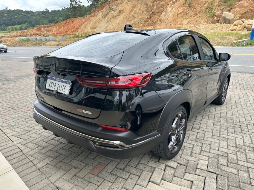 fiat fastback 1.3 turbo 270 flex limited edition at6 4p automatico 20233