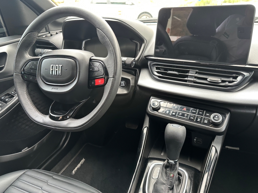 fiat fastback 1.3 turbo 270 flex limited edition at6 4p automatico 20237