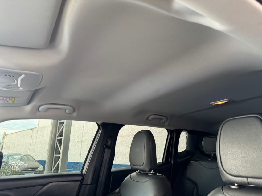 jeep renegade 1.8 16v flex longitude 4p automatico 20217