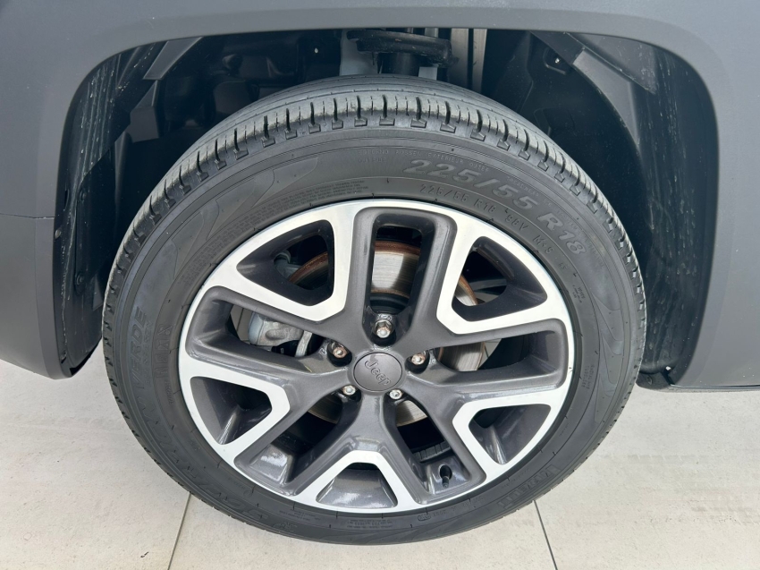 jeep renegade 1.8 16v flex longitude 4p automatico 20203