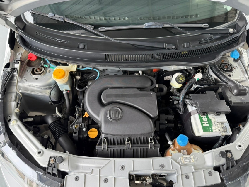 fiat mobi 1.0 evo flex like. manual 4p 201910