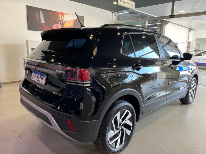 volkswagen t-cross 1.0 200 tsi total flex comfortline automatico 4p 20251