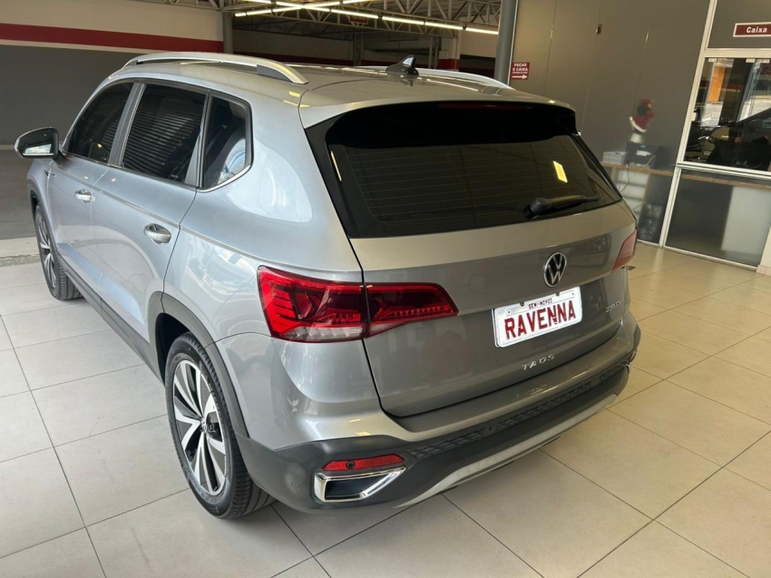 volkswagen taos 1.4 250 tsi total flex highline automatico 4p 202210