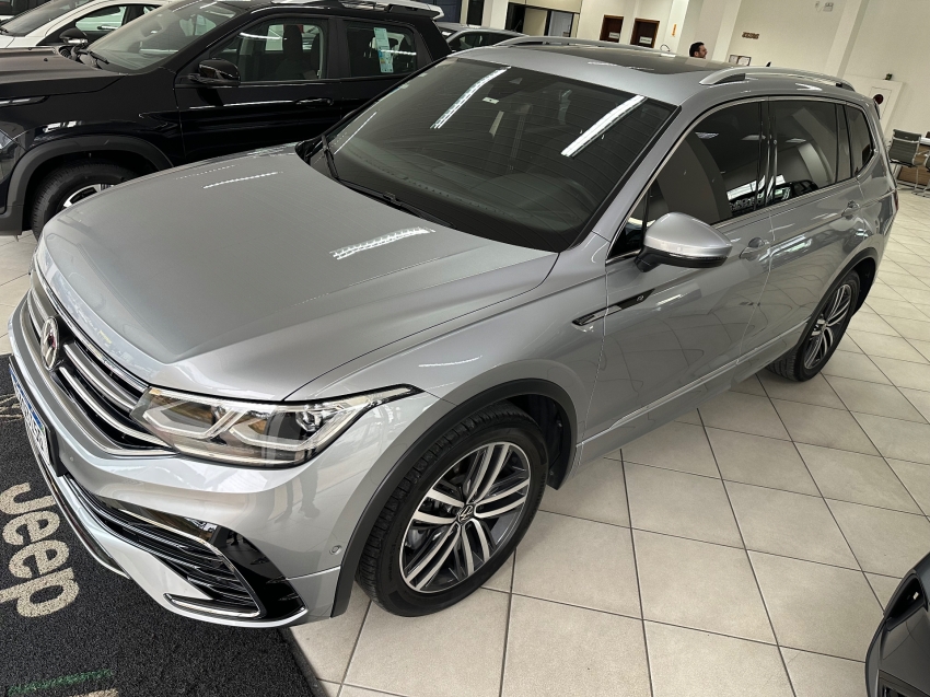 volkswagen tiguan 2.0 300 tsi gasolina allspace r-line automatico 4p 20251