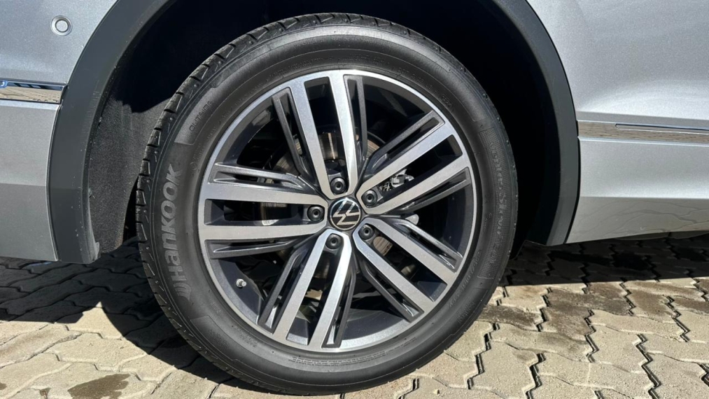 volkswagen tiguan 2.0 300 tsi gasolina allspace r-line automatico 4p 20255