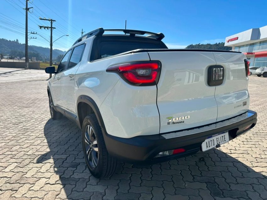 fiat toro 1.3 turbo 270 flex freedom at6 4p automatico 20244