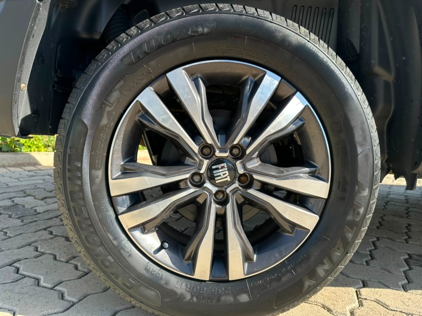 fiat toro 1.3 turbo 270 flex freedom at6 4p automatico 20245