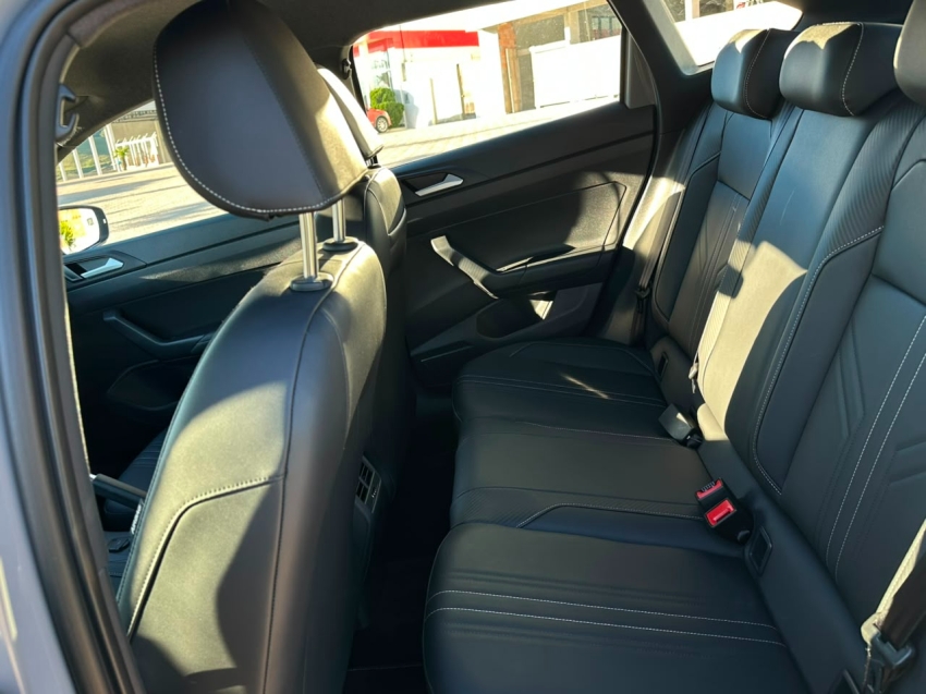 volkswagen nivus 1.0 200 tsi total flex highline automatico 4p 20268