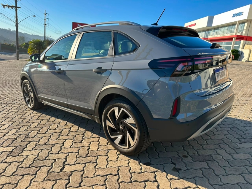 volkswagen nivus 1.0 200 tsi total flex highline automatico 4p 20264