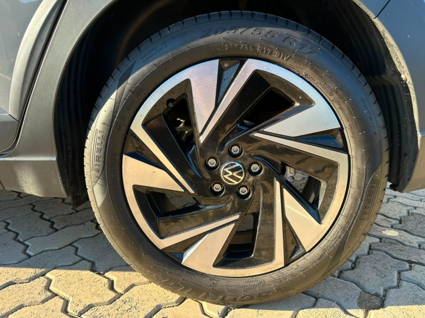 volkswagen nivus 1.0 200 tsi total flex highline automatico 4p 20266