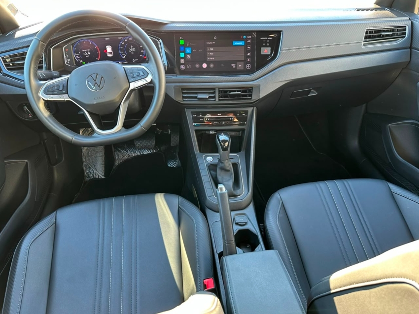 volkswagen nivus 1.0 200 tsi total flex highline automatico 4p 202610