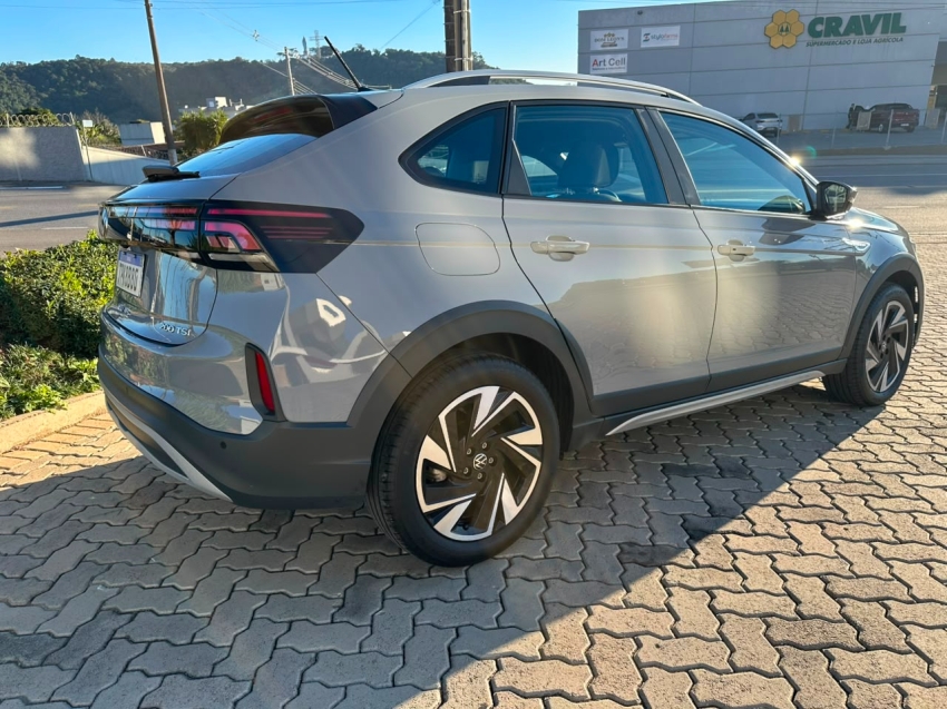 volkswagen nivus 1.0 200 tsi total flex highline automatico 4p 20263