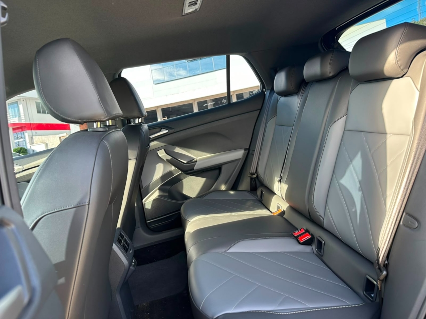 volkswagen t-cross 1.0 200 tsi total flex comfortline automatico 4p 20257