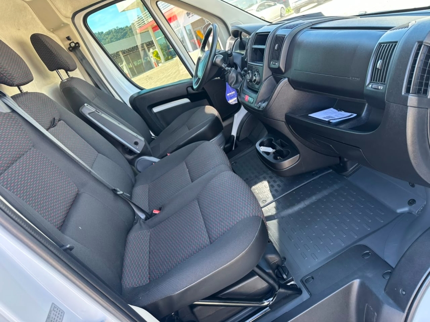 fiat ducato 2.2 bluehdi diesel maxicargo manual 2p automatico 202411
