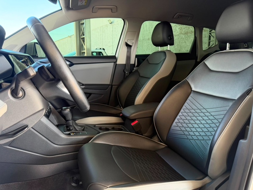 volkswagen taos 1.4 250 tsi total flex comfortline automatico 4p 202211